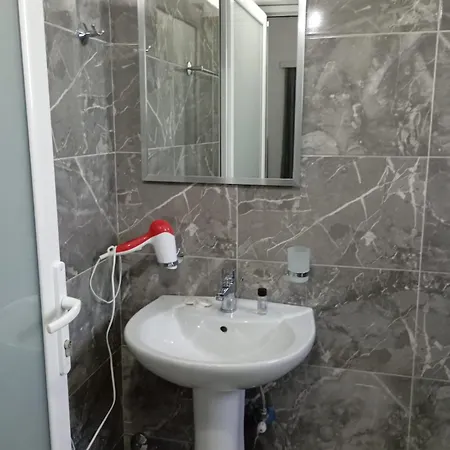 Vila Shabani * Sarande