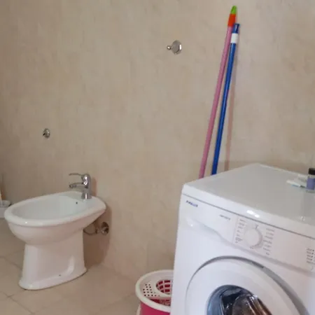 Vila Shabani Sarande