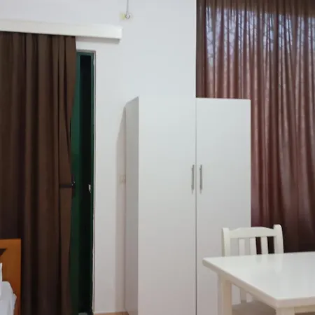 Apartment Vila Shabani Sarande