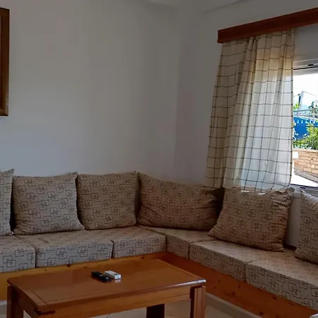 Vila Shabani Sarande