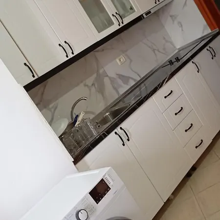 Vila Shabani * Sarande